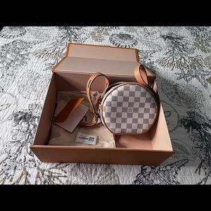 Louis Vuitton BOITE CHAPEAU SOUPLE PM